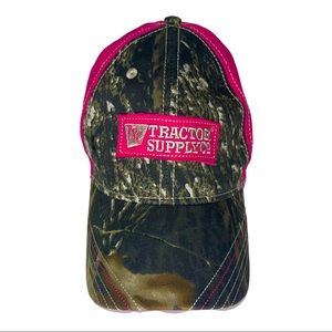 TRACTOR SUPPLY Pink Camouflage Baseball Hat